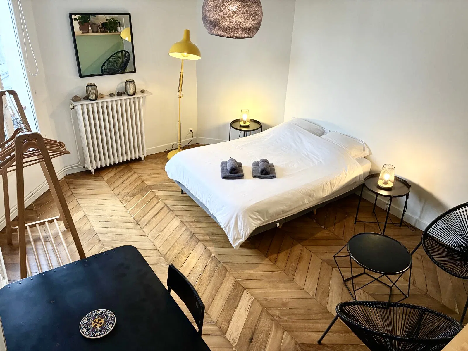 Chambre Boulevard Barbès à Paris