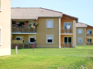 Flat Route de Bordeaux in Sainte-Bazeille