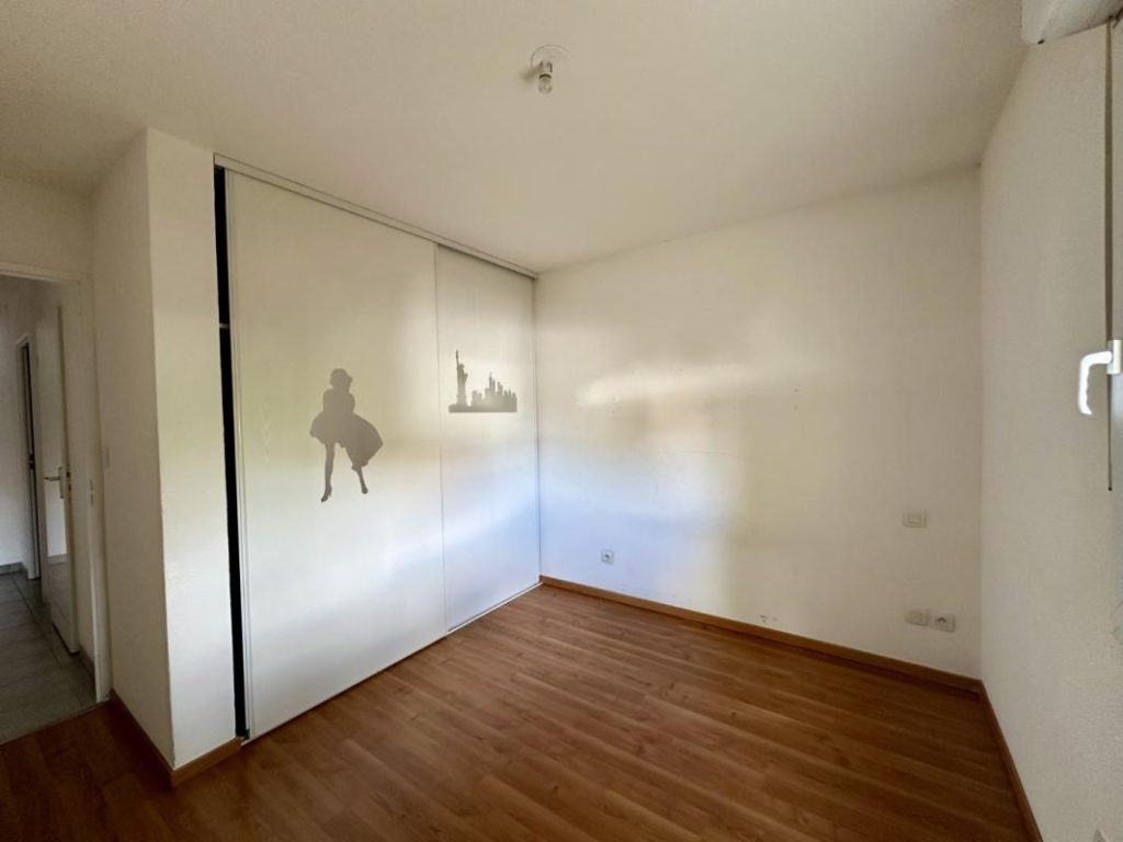 Appartement Rue de la Geyre à Sainte-Bazeille