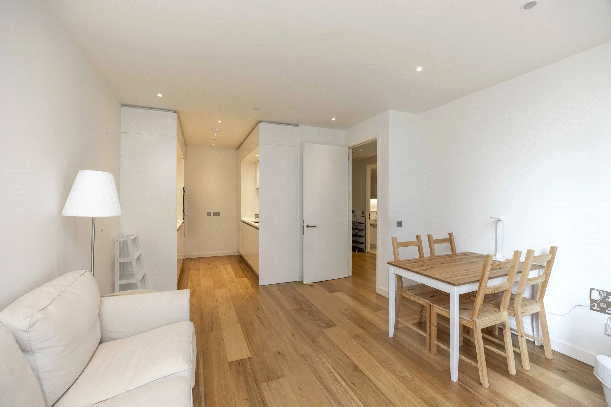 Flat Simpson Loan in City of Edinburgh
