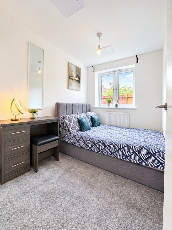 Flat Hatfield Road in St Albans