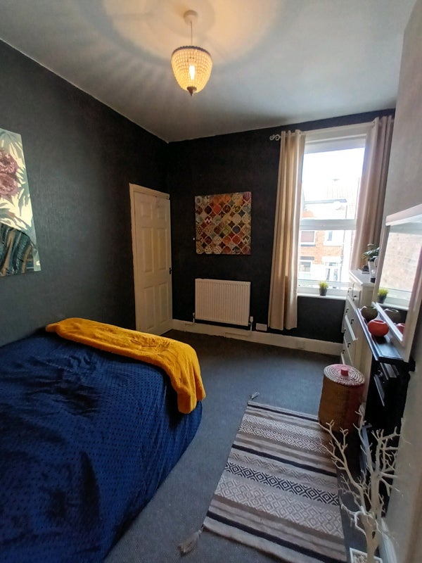 Room Errol Street in Liverpool