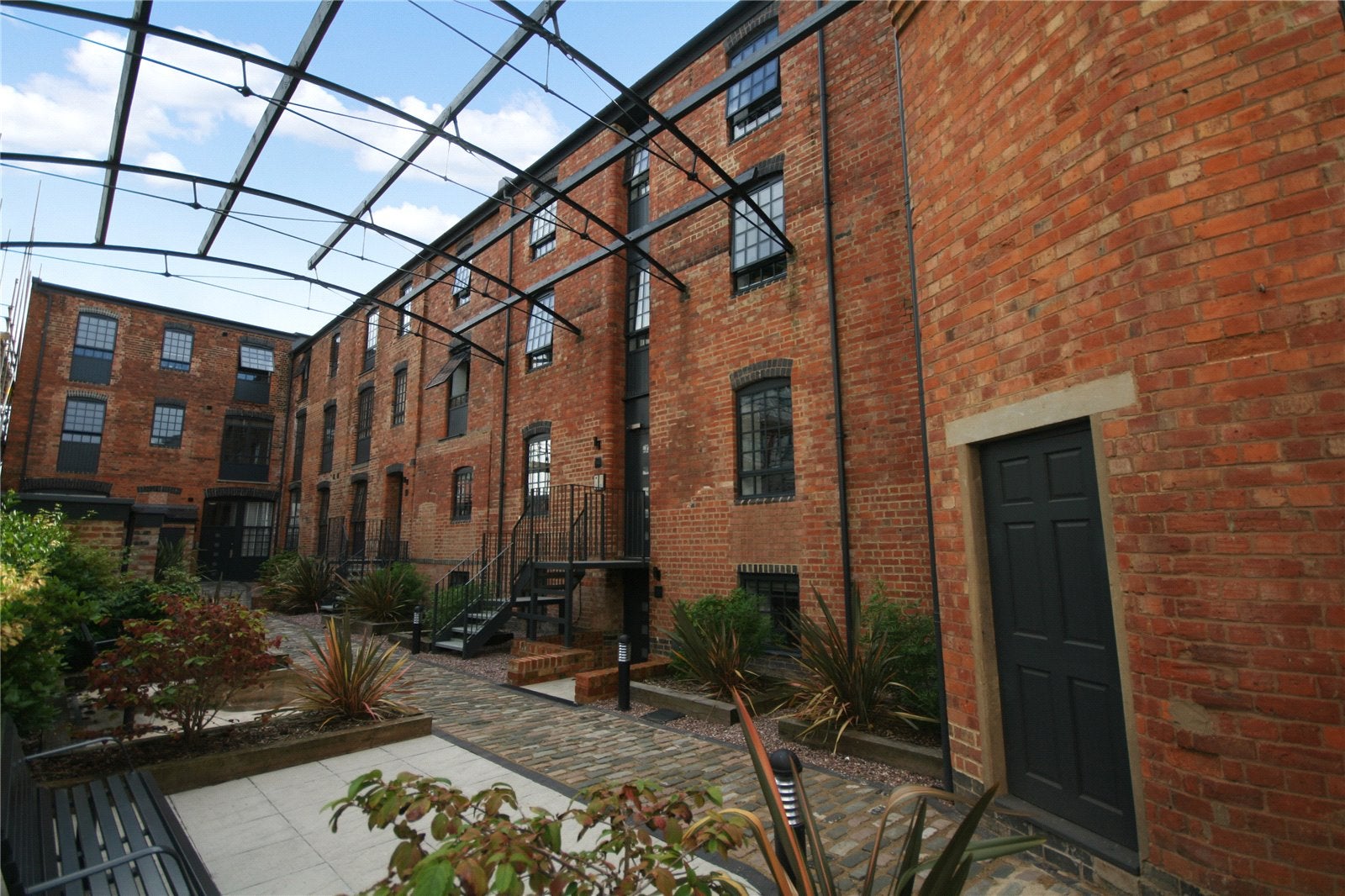 Flat Winchcombe Street in Cheltenham