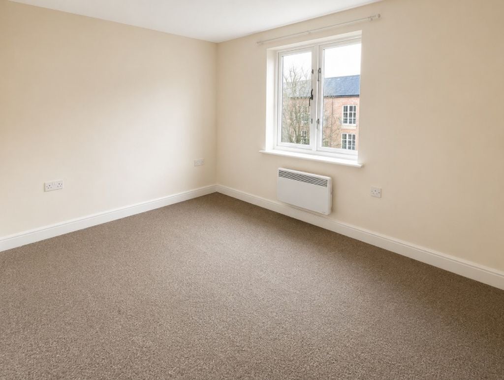 Flat South Square in Winchester