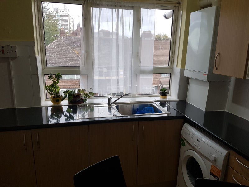 Room Victoria Dock Road in Greater London