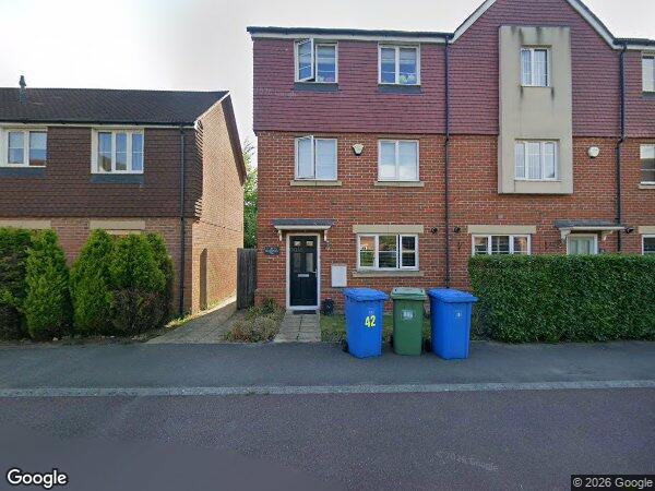 Room Sparrowhawk Way in Bracknell