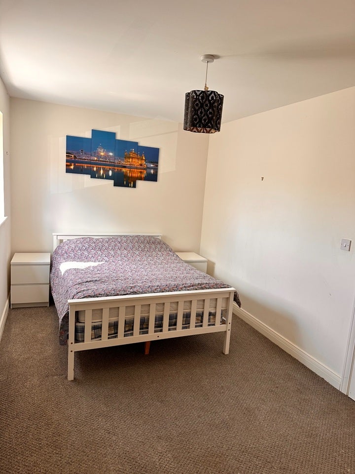 Room Sparrowhawk Way in Bracknell