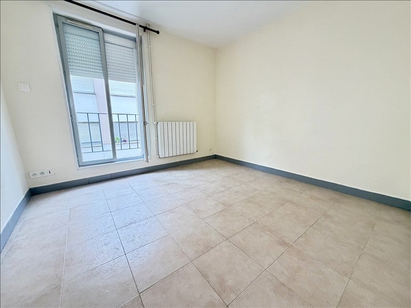 Flat Rue Louis Liard in Bordeaux