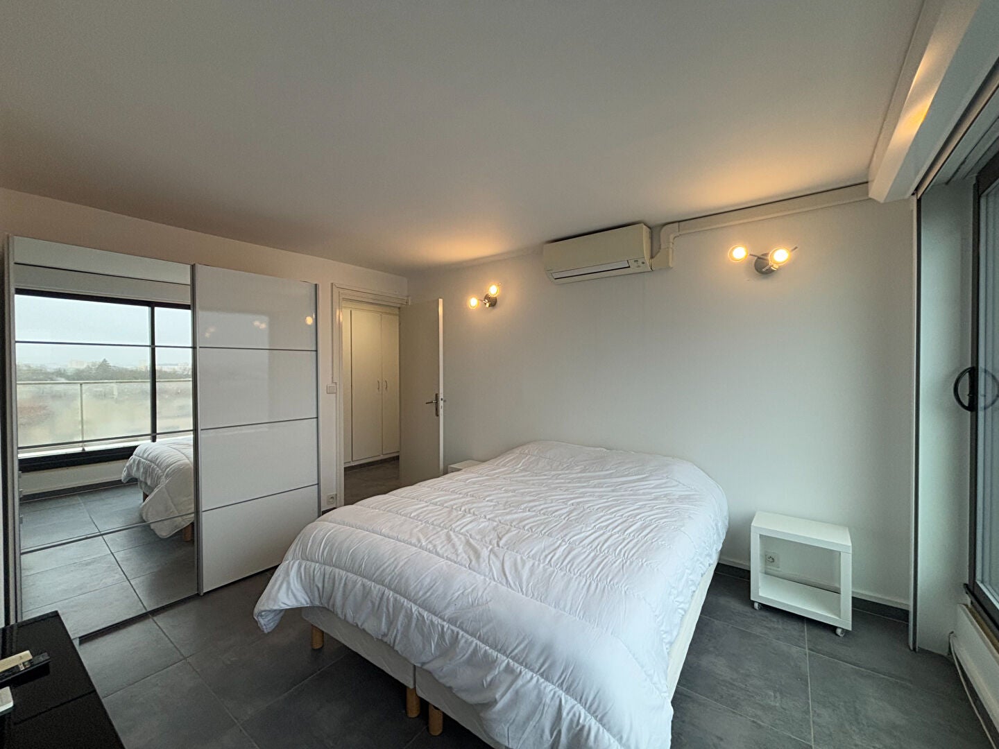 Appartement Place Drouet d'Erlon à Reims