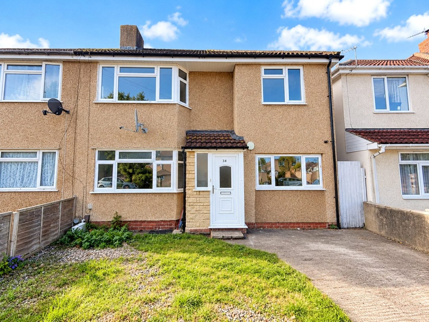 House Begbrook Lane in Bristol