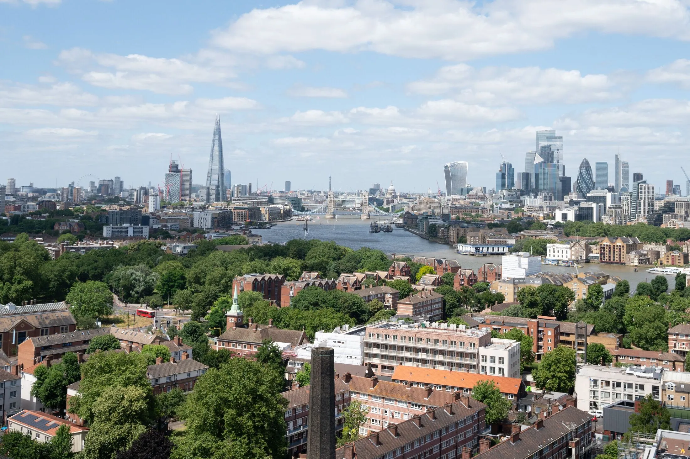 Flat Surrey Quays Road in Greater London