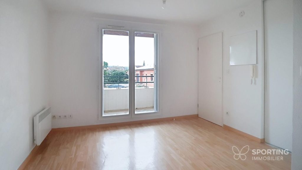 Appartement Rue Jean Pierre Gabarrou à Lagarrigue