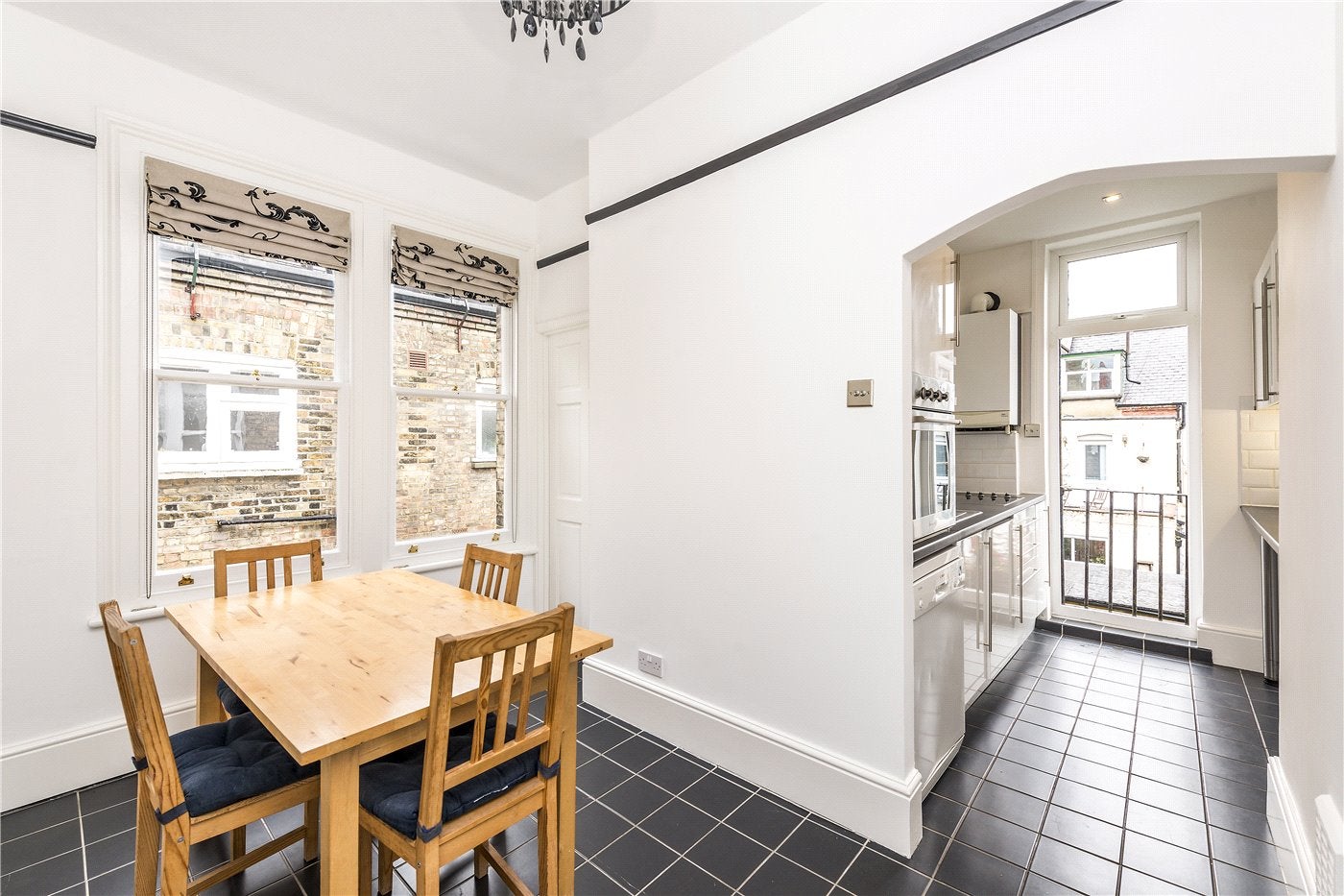 Flat Lydhurst Avenue in Greater London