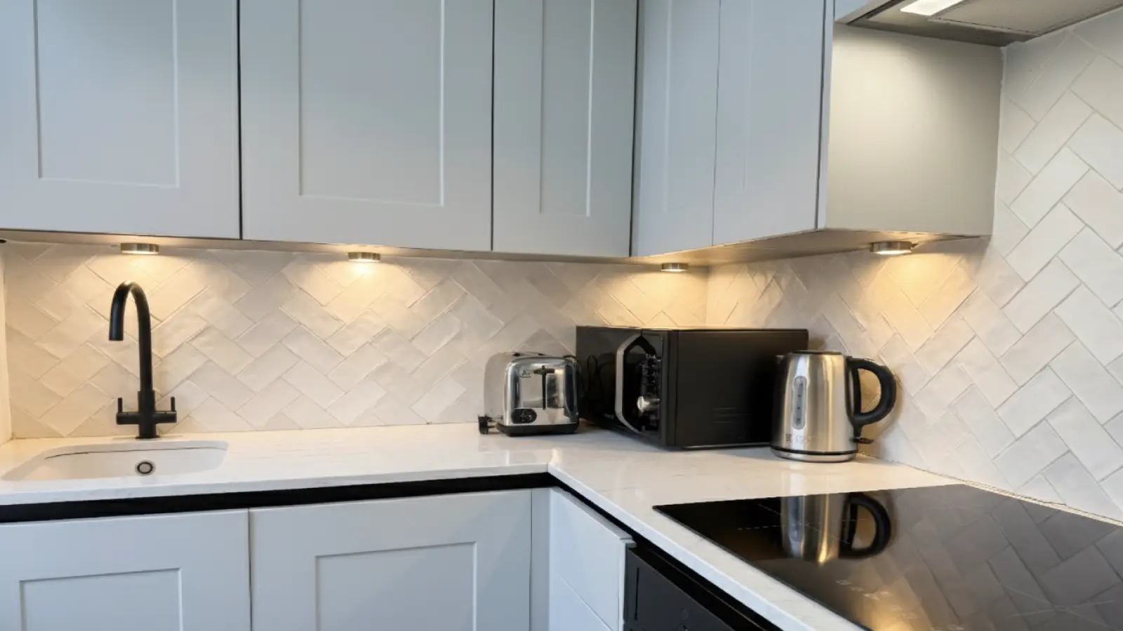 Flat Addison Avenue in Greater London