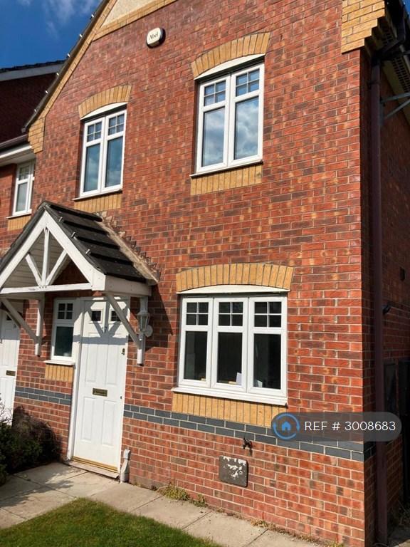 House Redwood Drive in Crewe
