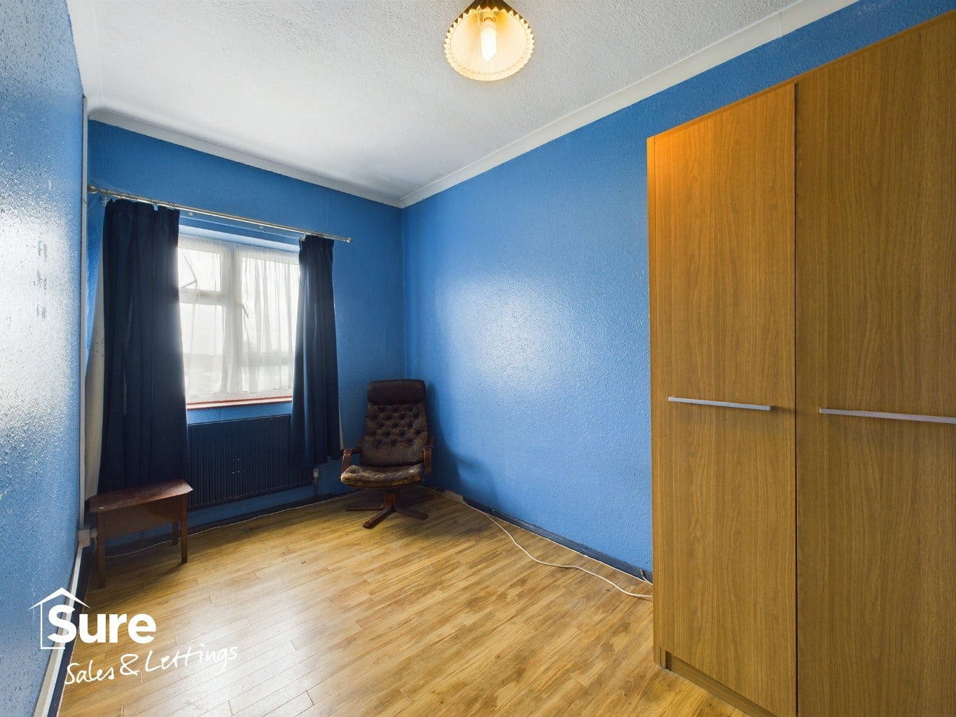Flat Parkwood Drive in Dacorum
