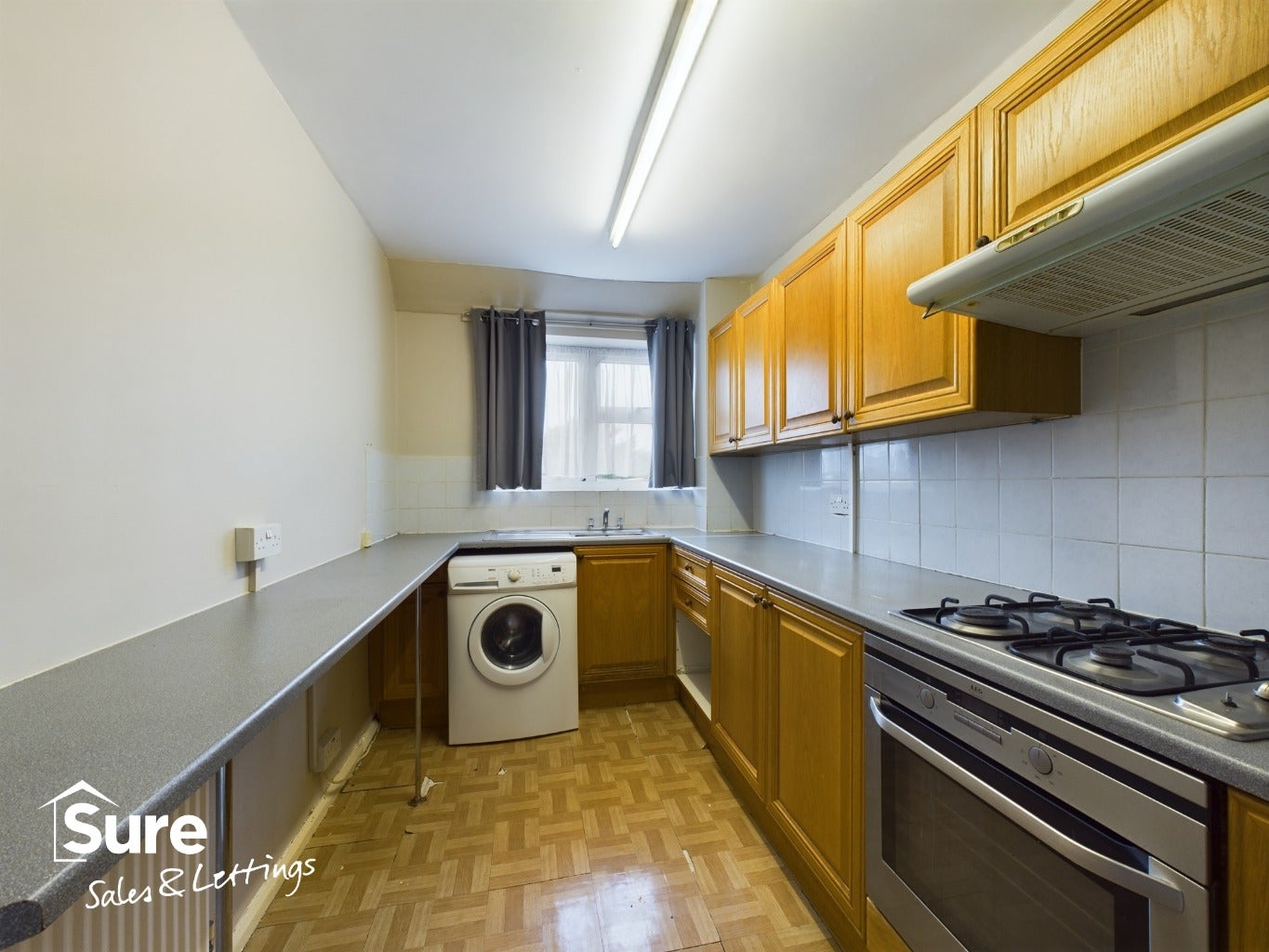 Flat Parkwood Drive in Dacorum