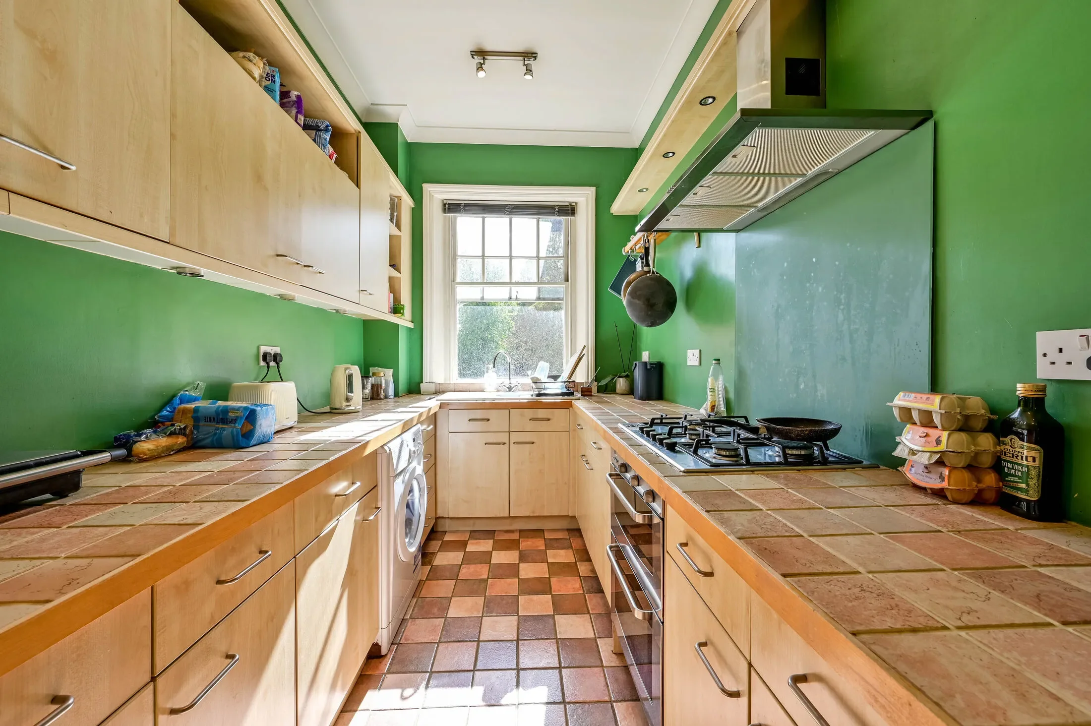 Flat Upper Richmond Road in Greater London