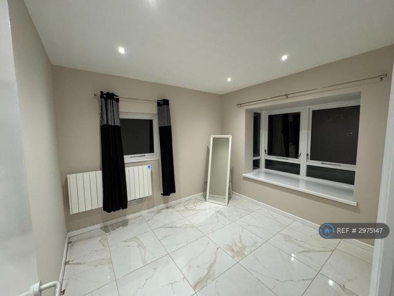 Flat Ditton Lane in Cambridge