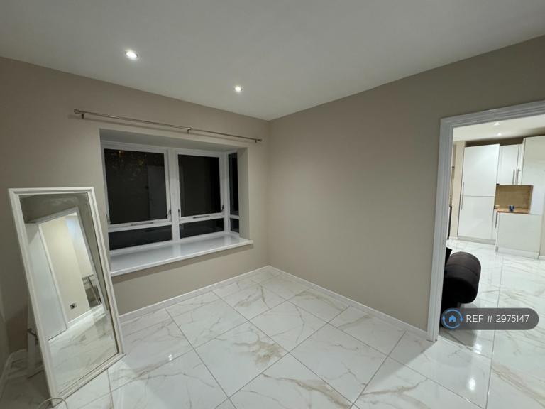 Flat Ditton Lane in Cambridge
