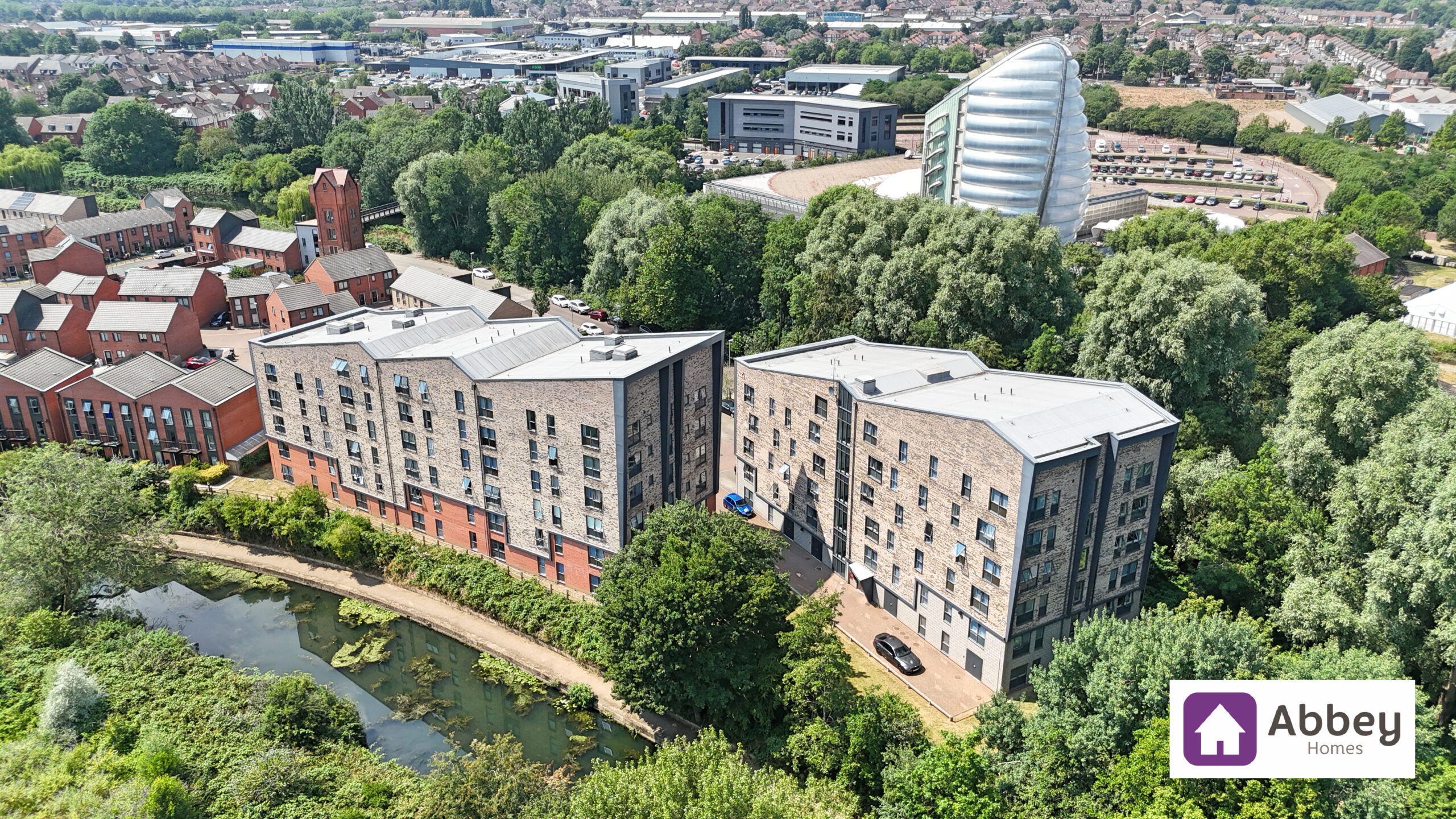 Flat Abbey Meadows in Leicester