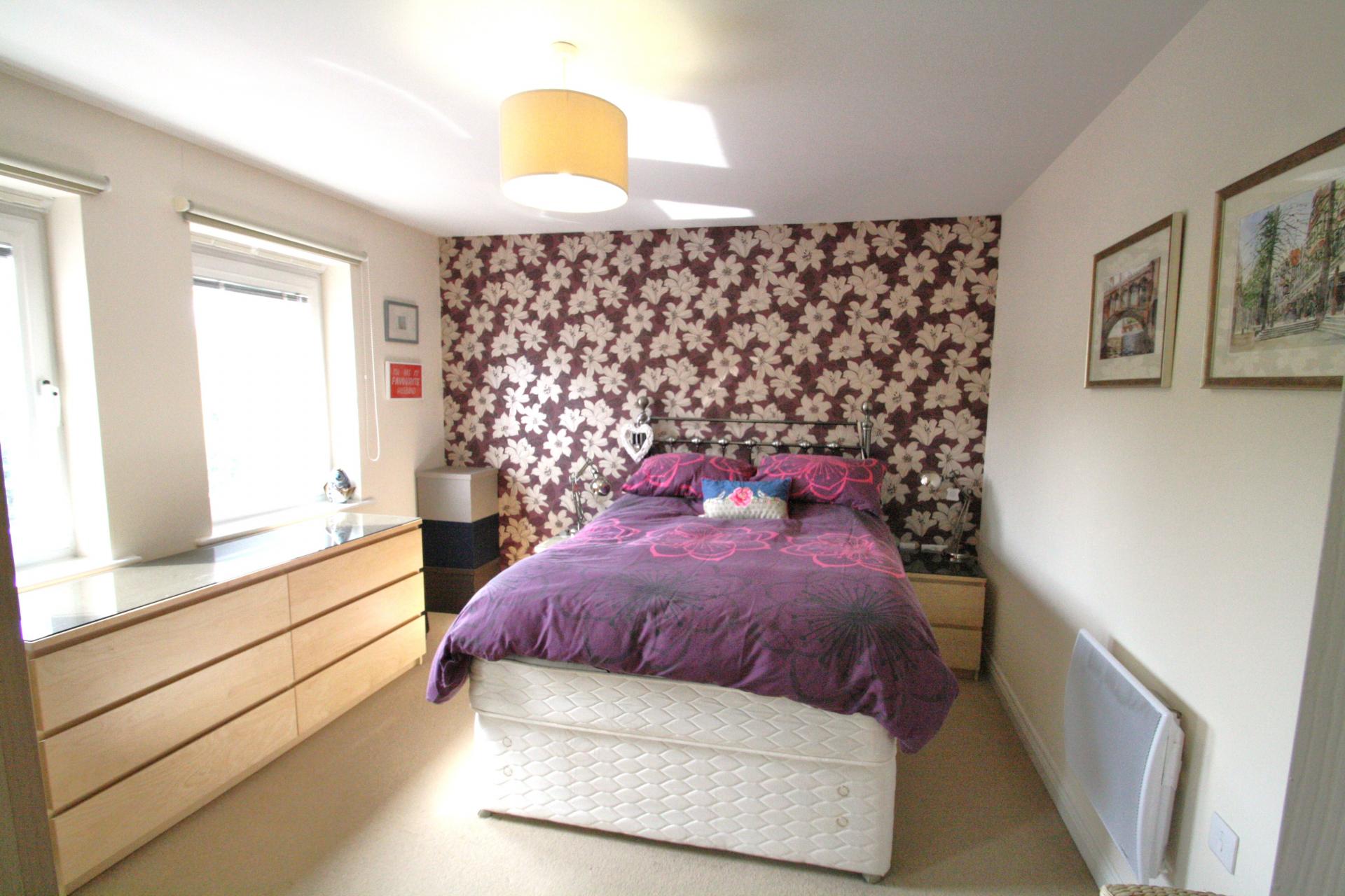 Flat Addison Road in Tunbridge Wells