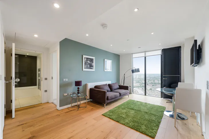 Flat Walworth Road in Greater London