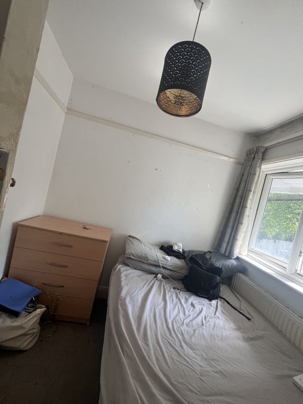 Room Park Drive in Greater London