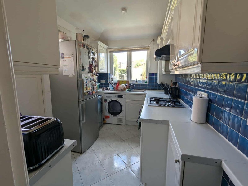 Room Park Drive in Greater London