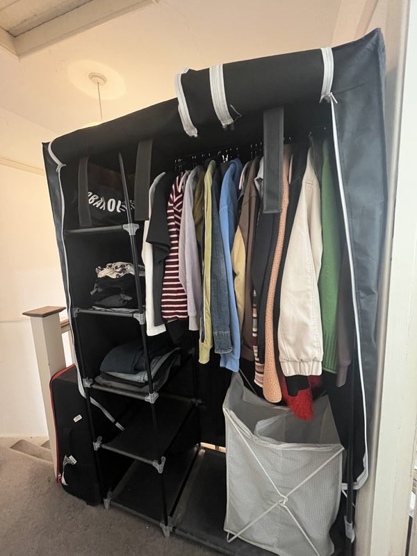 Room Park Drive in Greater London