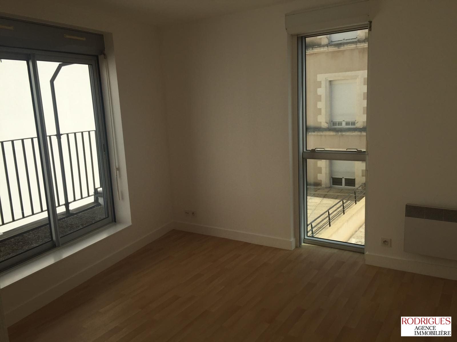Flat Rue Sadi Carnot in Poitiers