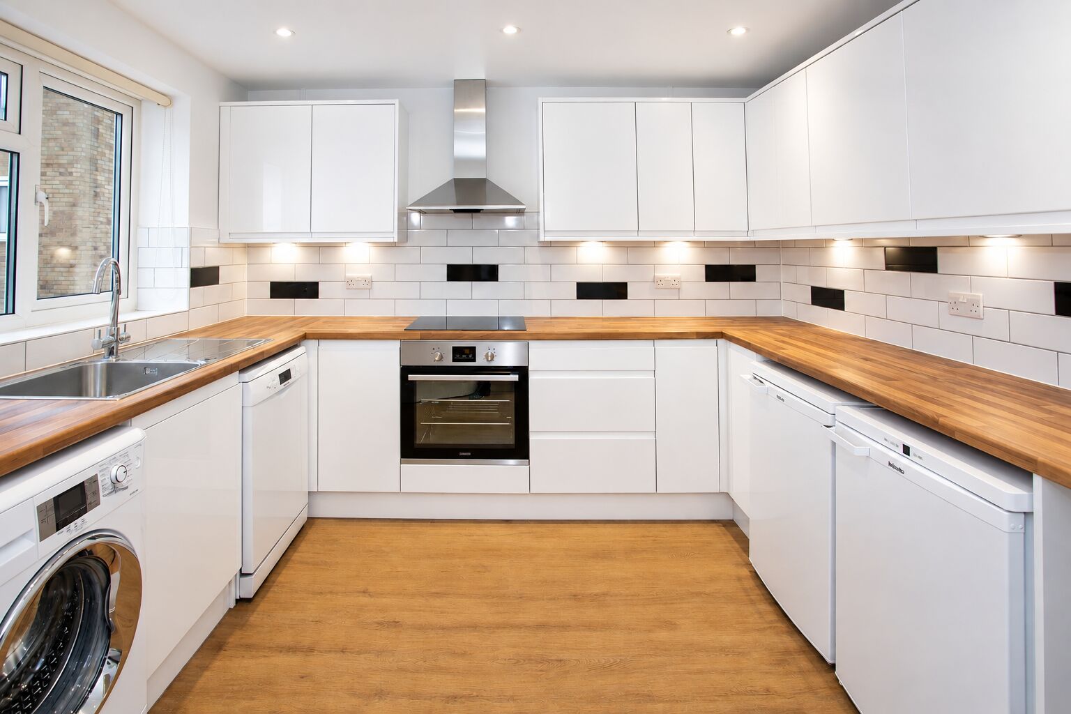Flat The Ridgeway in St Albans