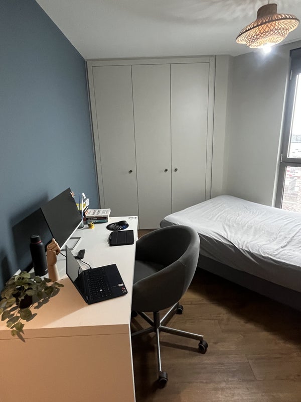 Room Engineers Way in Greater London