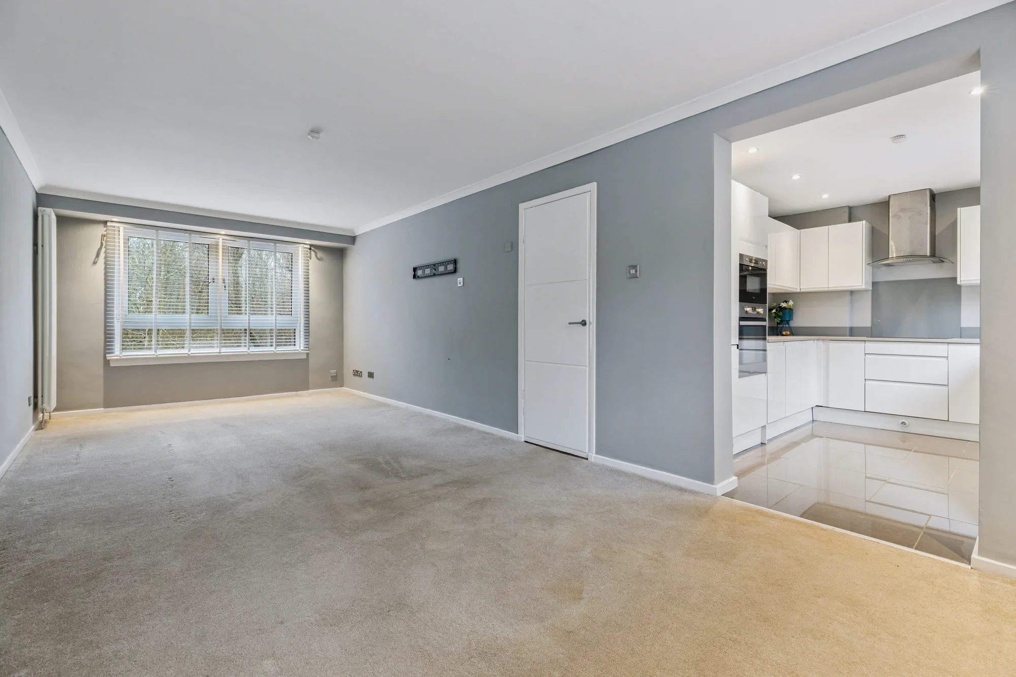 Flat The Riggs in Milngavie