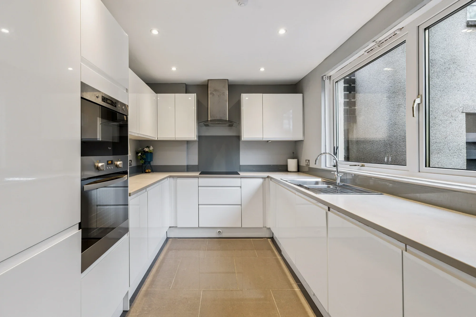 Flat The Riggs in Milngavie