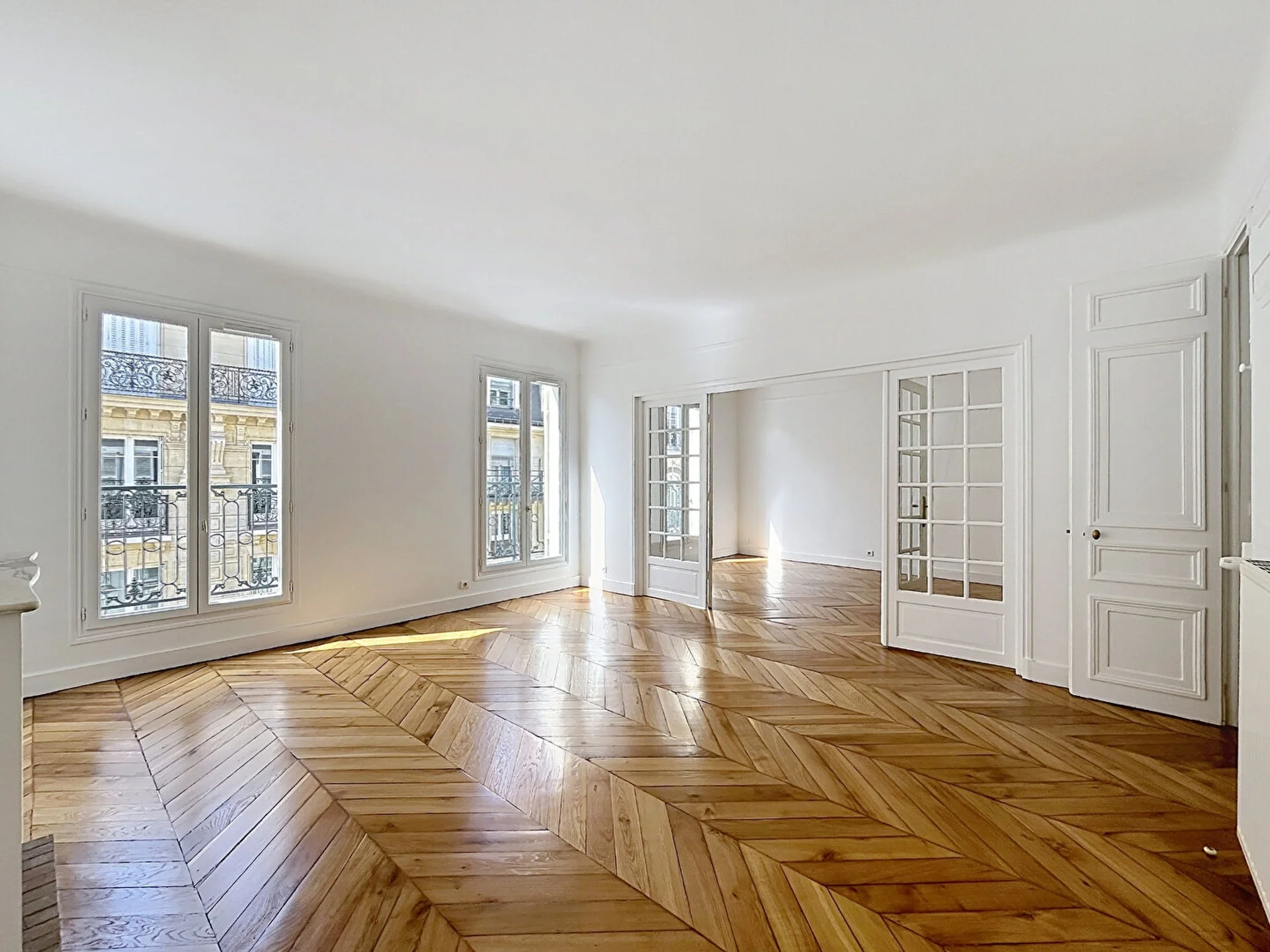 Flat Avenue Mozart in Paris