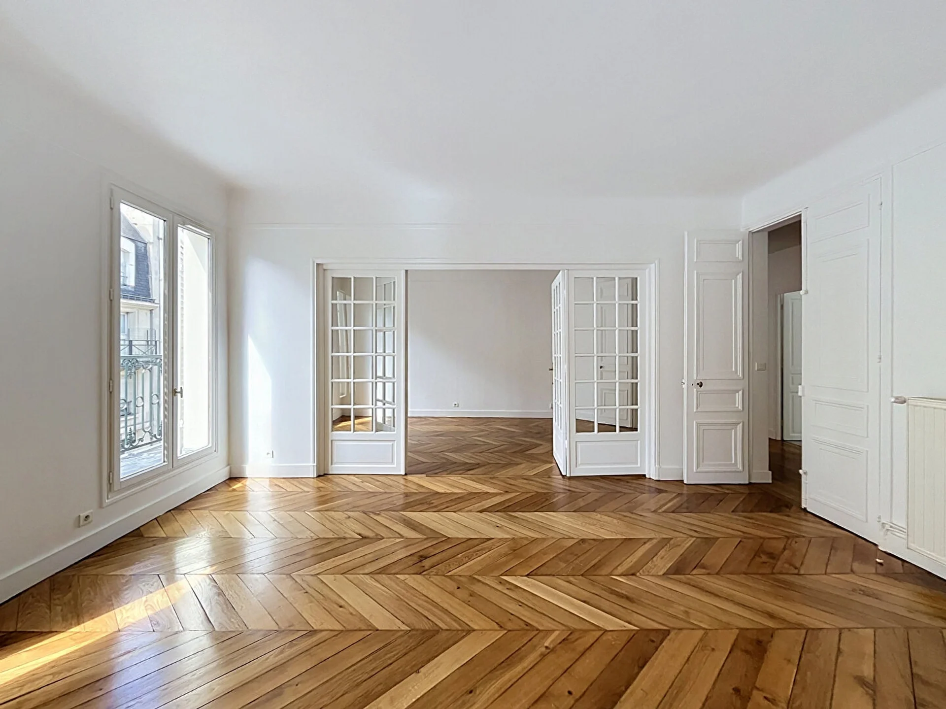 Flat Avenue Mozart in Paris
