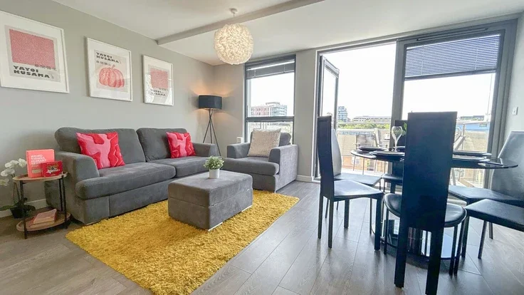 Flat Cavendish Street in Greater London