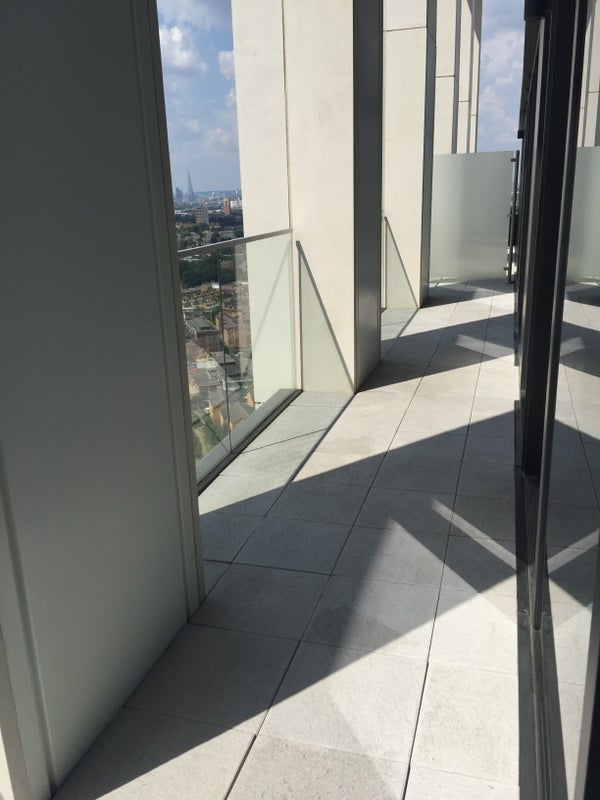 Room Station Road in Greater London