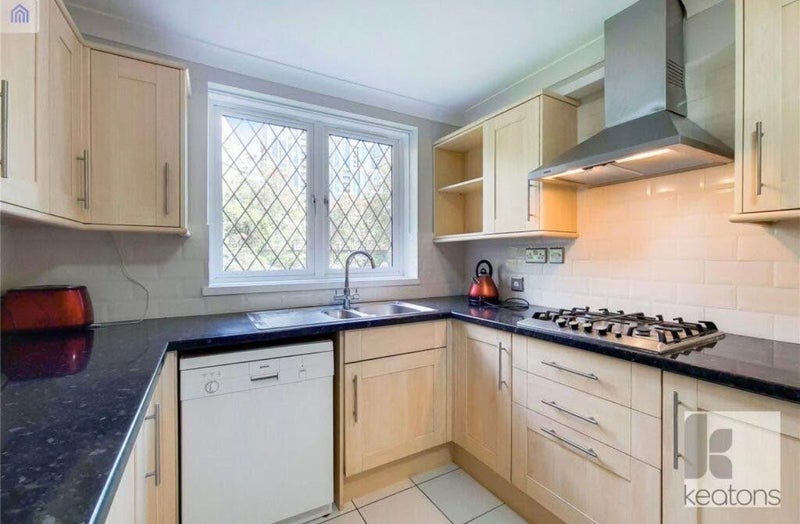 Room Strafford Street in Greater London