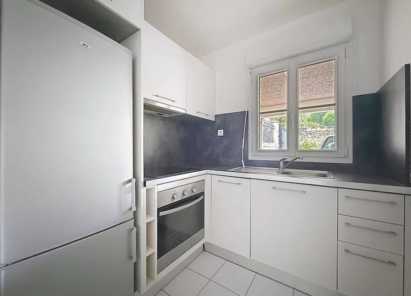 Flat Rue d'Yerres in Villecresnes