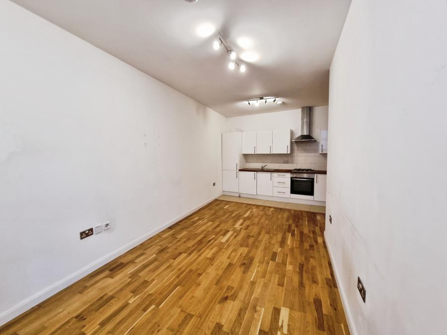 Flat Marine Place in Worthing
