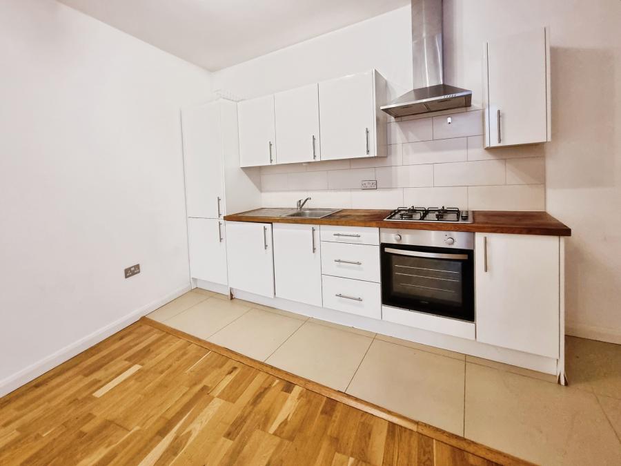 Flat Marine Place in Worthing