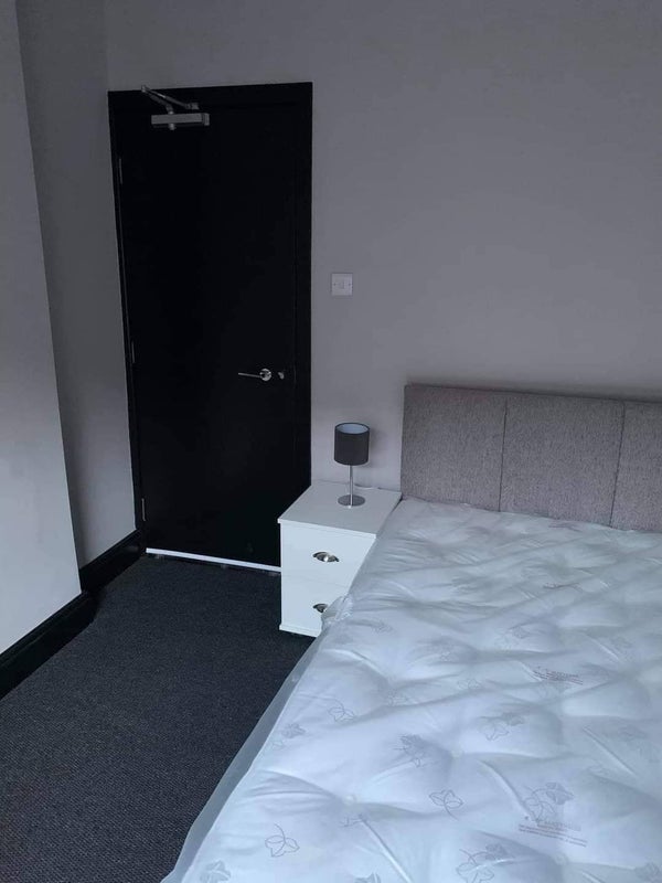 Room Boundary Row in Bassetlaw