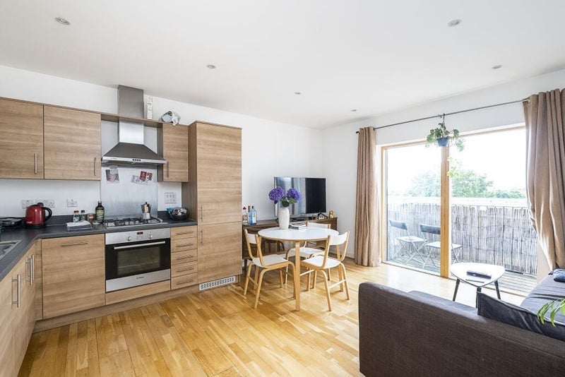 Flat Dalston Lane in Greater London