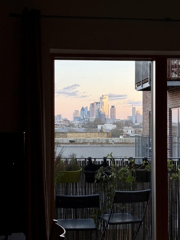 Flat Dalston Lane in Greater London
