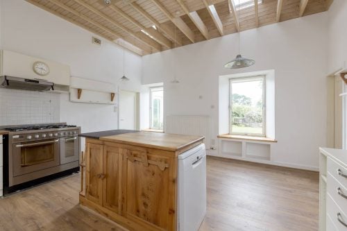House A706 in Bo'ness