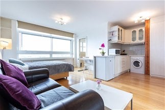 Flat Finchley Road in City of Westminster
