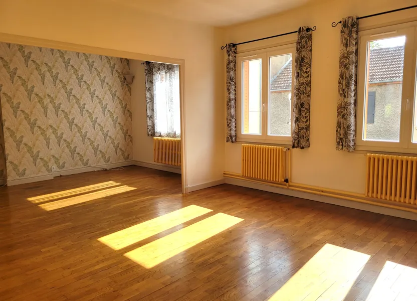 Flat Rue Édith Cavell in Le Creusot