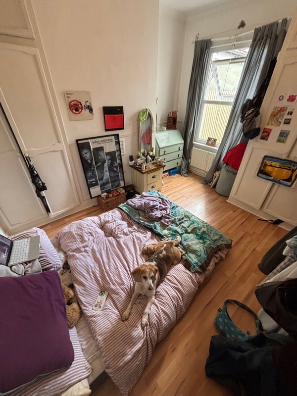 Room Como Road in Greater London